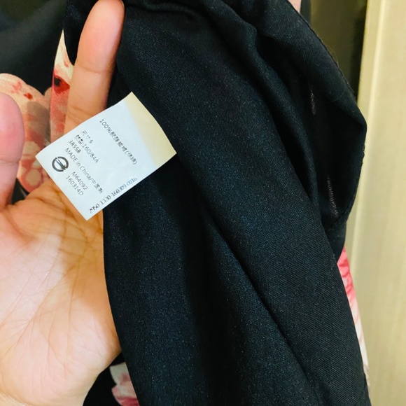 Floral Smocked Spaghetti Strap Dress with Assymetrical Hem can fit XS-S - Picture 4 of 7